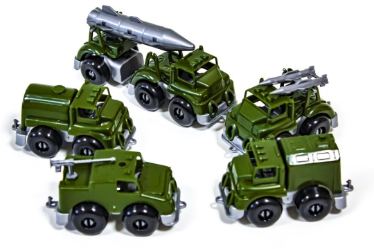 Набор машинок Вжух на войнушке