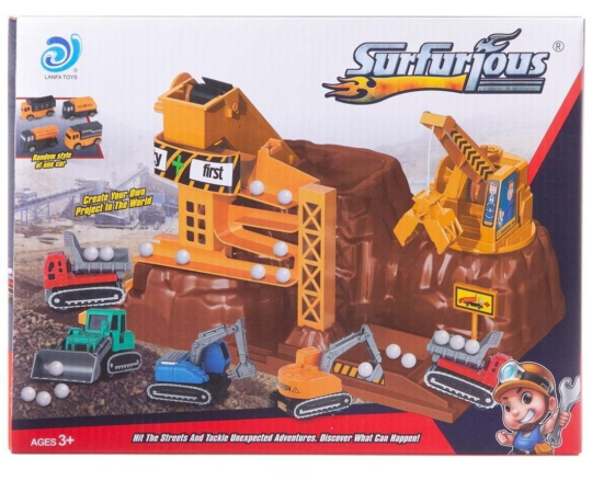 Игровой набор На стройке с подъемными механизмами и машинкой